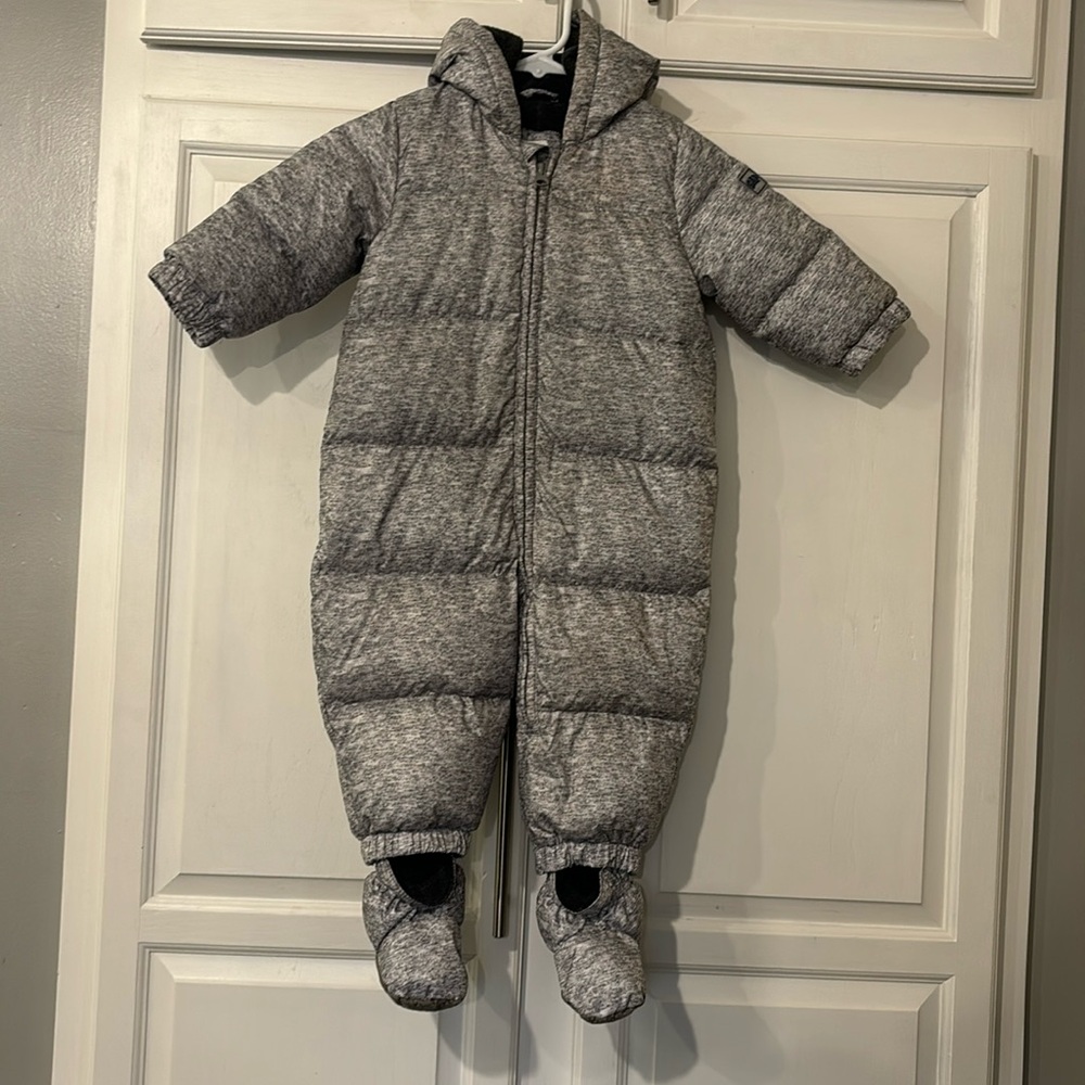 Gap Heathered Gray Down Snowsuit size 12-18 months.